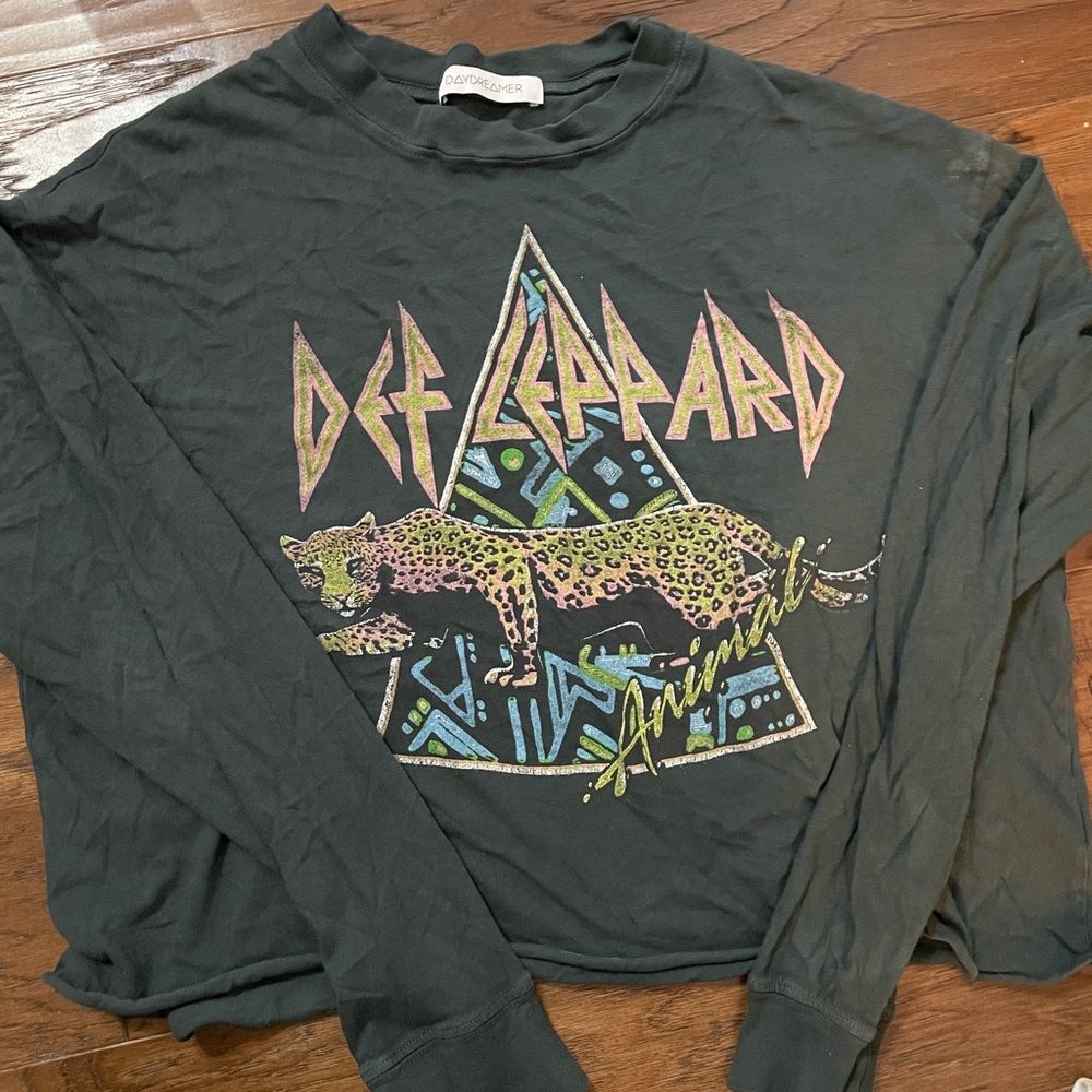 Daydreamer Def Leppard crop tee M